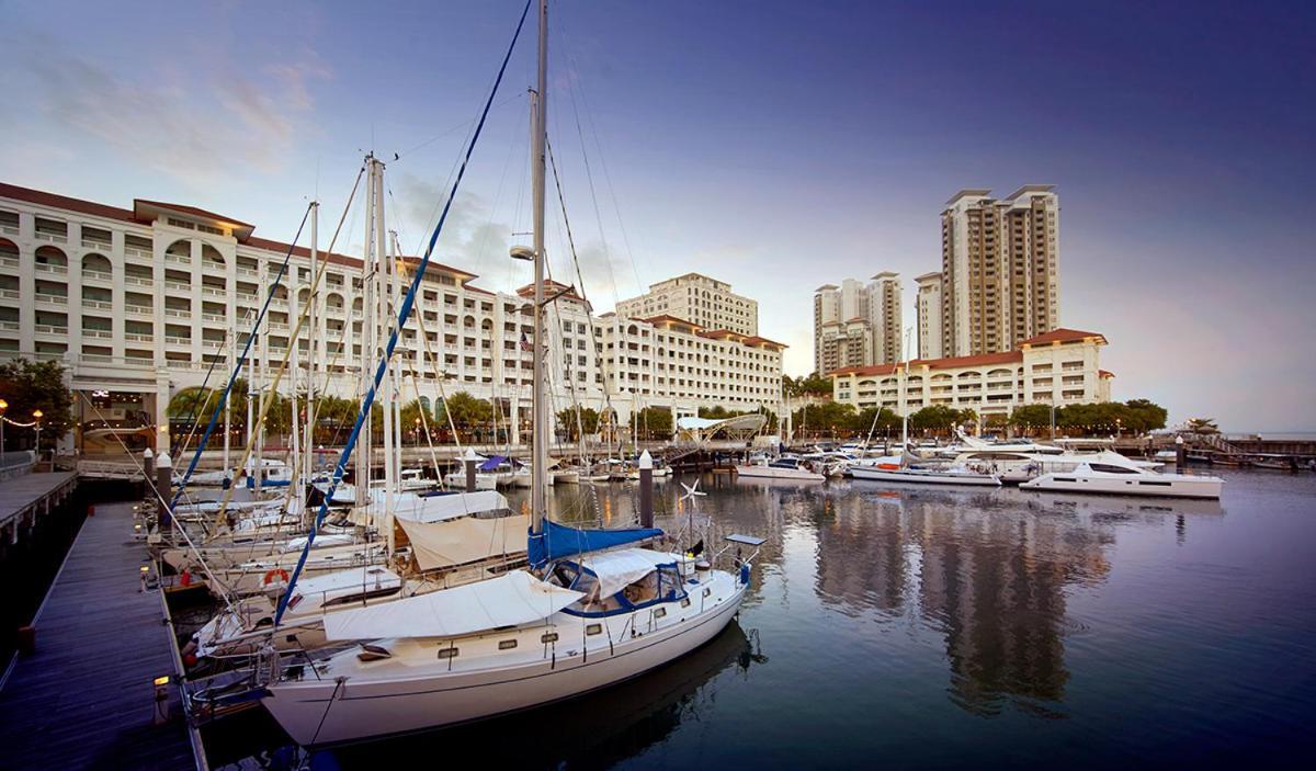 2Beds Seaview Straits Quay Comes With Carpark And Hothub Bagan Jermal Exterior photo
